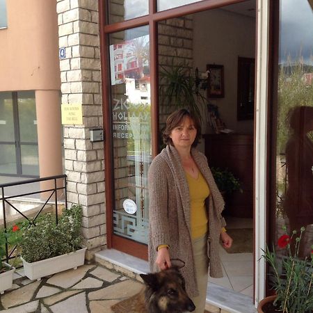 Holiday Zigos Igoumenitsa Bagian luar foto
